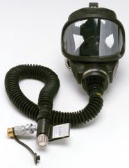 MSA 10088132 Medium Rubber Advantage 4000 Facepiece With Polyester Head Harness, Snap-Tite Aluminum Quick Disconnect And High Pressure Control Valve (1/EA)