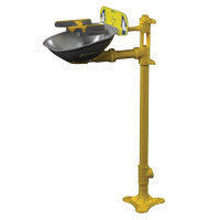 Bradley S19214Y Halo Pedestal Mounted Barrier Free Eye Wash Station And Face Wash Station With Stainless Steel Bowl (1/EA)